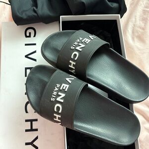 Givenchy Black Logo Slides